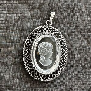 Vintage Clear Glass Intaglio Cameo Filigree Pendant